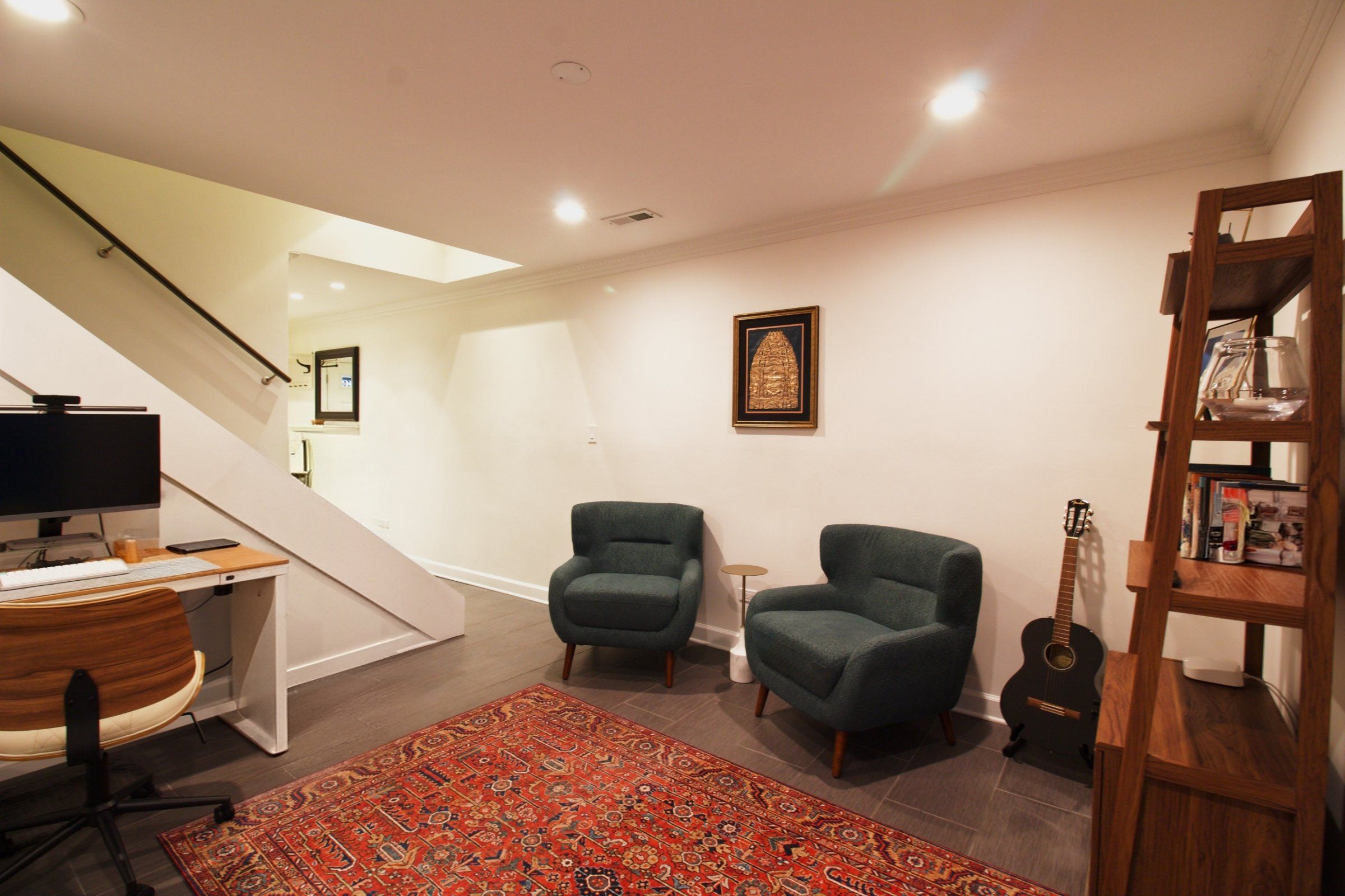 737 N Wood — first floor