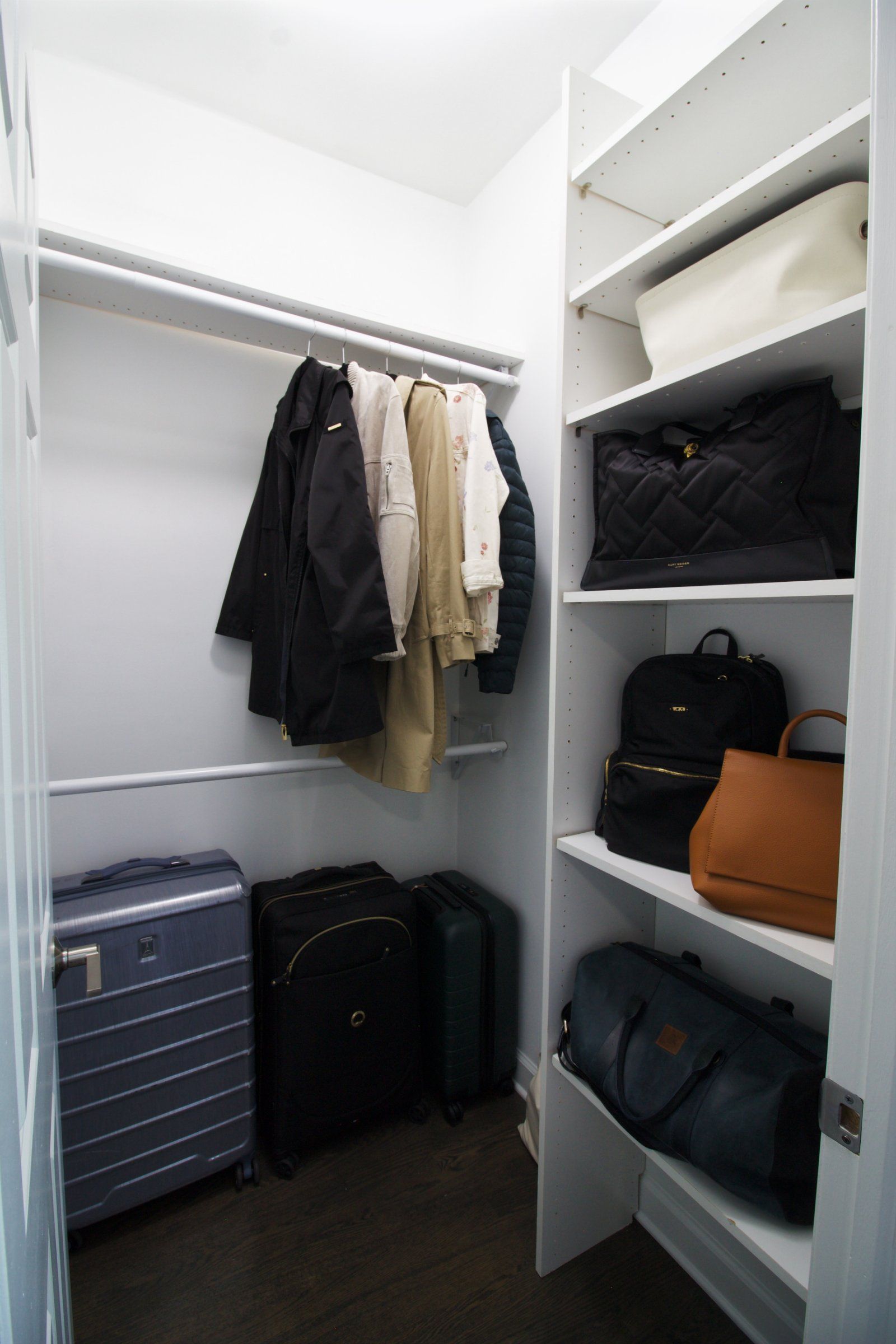 737 N Wood — guest closet