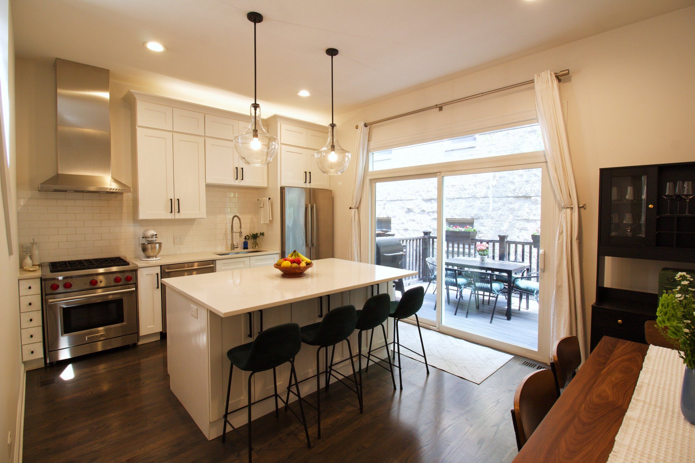 737 N Wood Street — West Town townhome with private rooftop deck